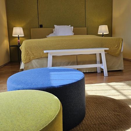 Yellow Flat By Grazrentals With Best Location & Free Parking Eksteriør billede