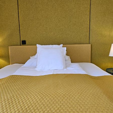 Yellow Flat By Grazrentals With Best Location & Free Parking Eksteriør billede